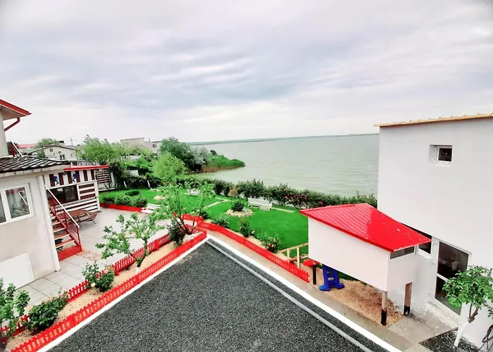 Lakeviewhouse2 Navodari