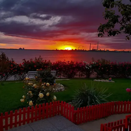 Lakeviewhouse2 게스트하우스