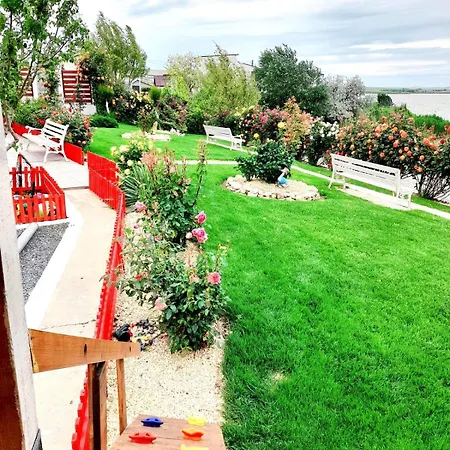 게스트하우스 Lakeviewhouse2 Năvodari